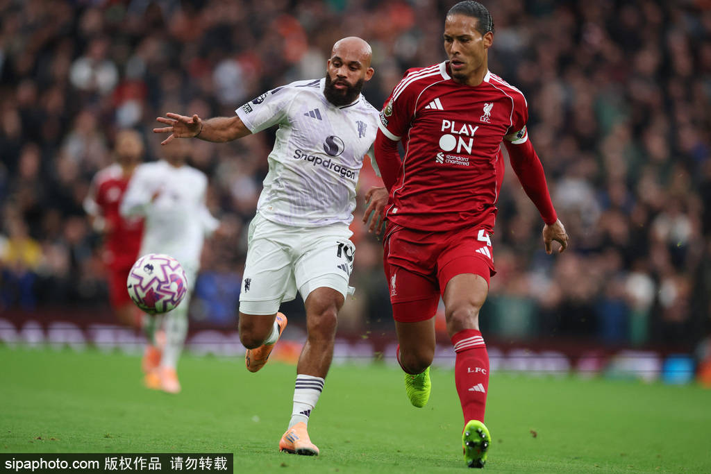 乐鱼体育深度解析 - 就要和你贴贴!曼联利物浦相爱相杀 积分死缠焦孟不离 | 乐鱼体育