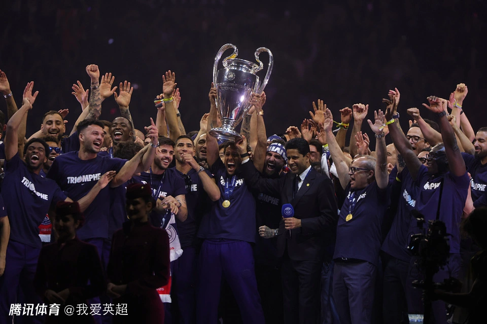 乐鱼体育特别报道：FIFA公布年度最佳阵｜大巴黎6人！姆巴佩无缘+皇马1人入选引争议