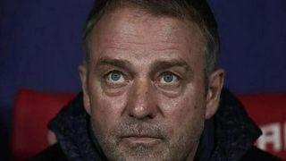 乐鱼体育热点聚焦：球员教练互相批评，TA｜巴萨球员希望弗里克的战术更具针对性